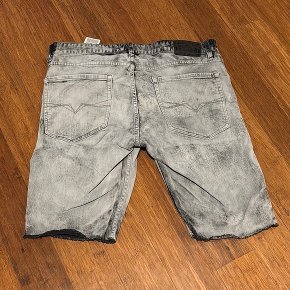 Guess Gray Jean Shorts with Distressed Style - Picture 2 of 3
